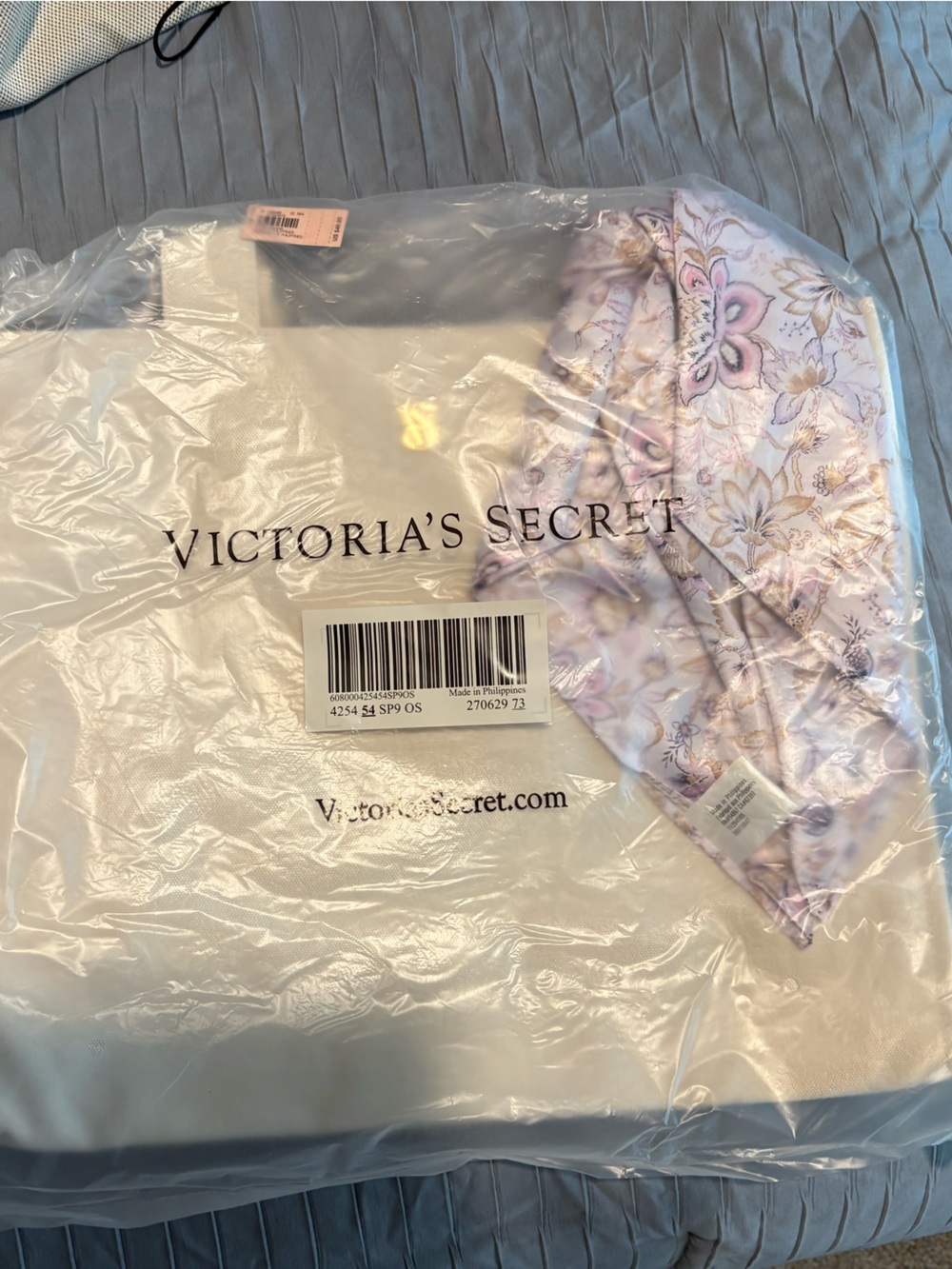 Victoria's Secret White Travel Tote with Floral Scarf